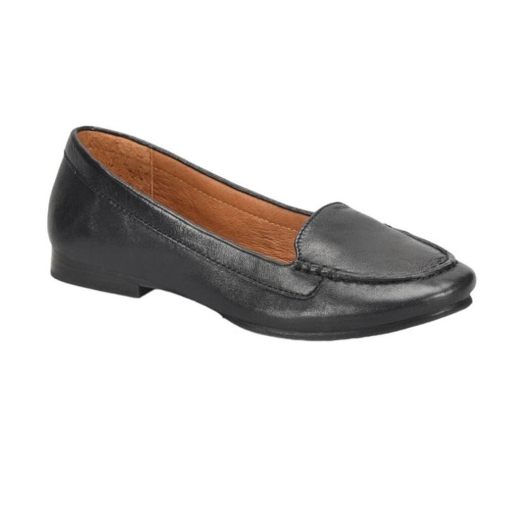 Sofft Black Leather Slip-On Moccasin Flats